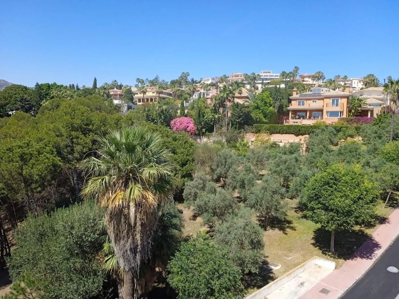 1 Bedroom Apartment Near The Beach Benalmádena